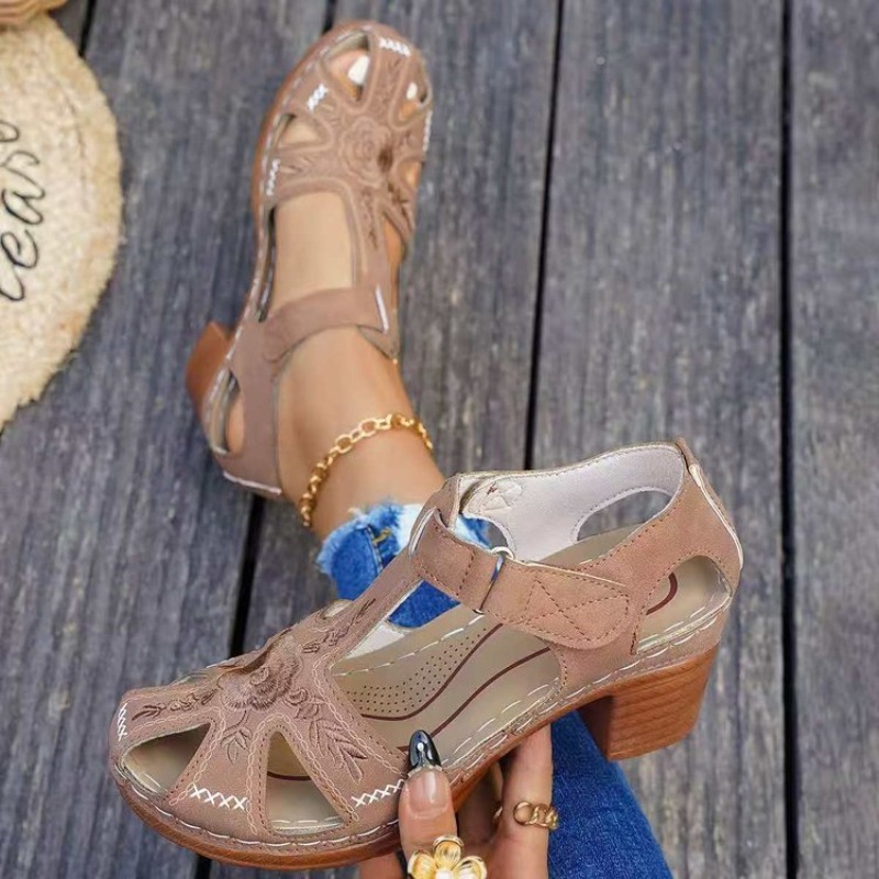 Sandal Wanita Hak Sedang Bordi - Women Formal Wear Footwear ulasan dan harga
