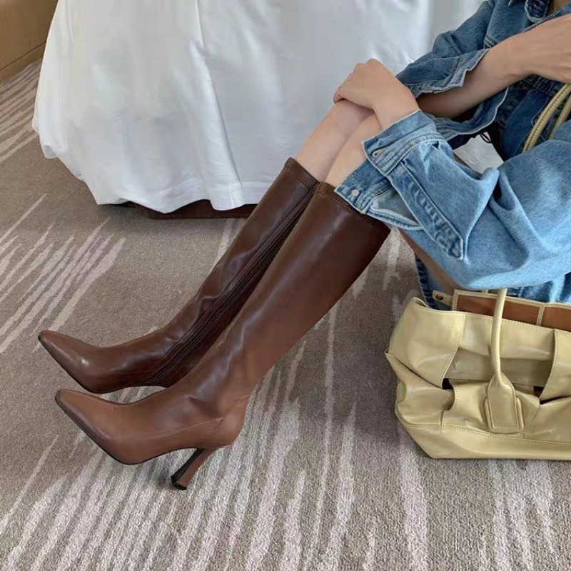 Sepatu Bot Setinggi Lutut Wani - Women Formal Wear Footwear ulasan dan harga